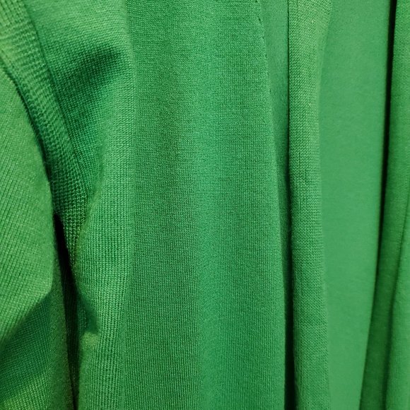 Emerald Green Cardigan - Picture 2 of 5